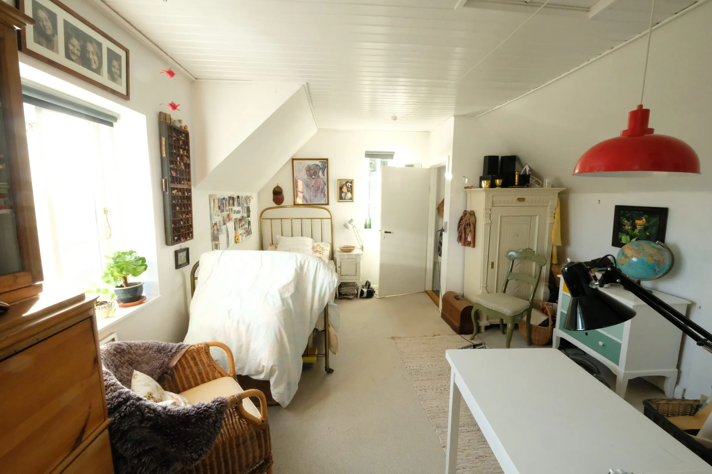En del af den oprindelige førstesal, inden renovering.