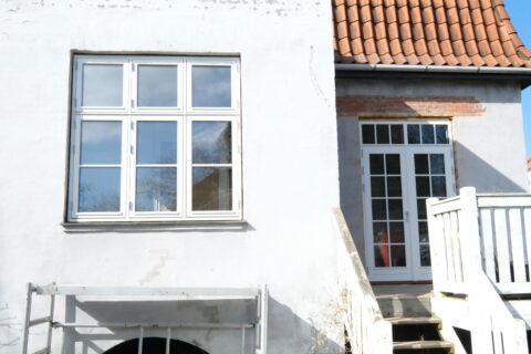 88: Indbygning af terrassedør i Vanløse
